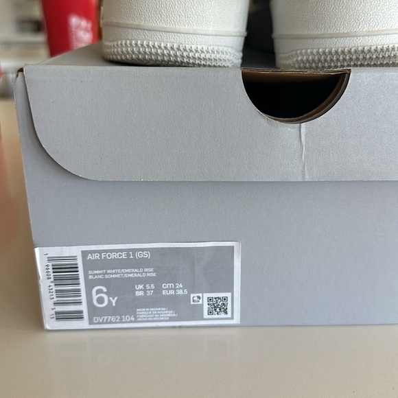 Nike Mint Green Air Force Ones! - Picture 9 of 9